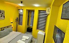 Taksim academie house